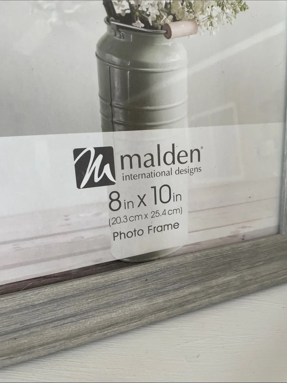 Malden Gray Woodgrain Photo Frame with Subtle Weathered Finish new